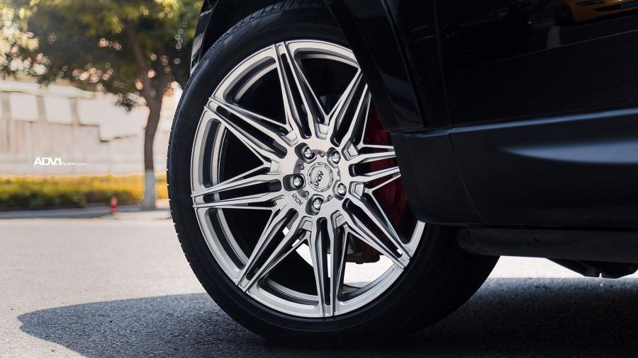 Колеса Land Rover Range Rover Sport by StarTech on ADV.1 Wheels (ADV08 FLOWSPEC) 2020 года  (фото 8 из 10)